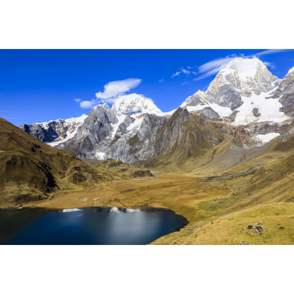 Alpen Home Laguna Carhuacocha von Bartosz Hadyniak Kunstdrucke auf